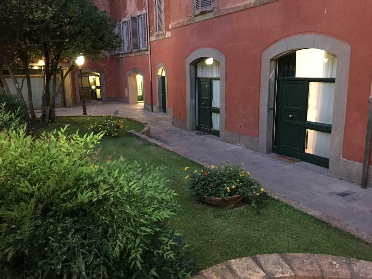 La Casa Di Cristian A Trevi * Rome